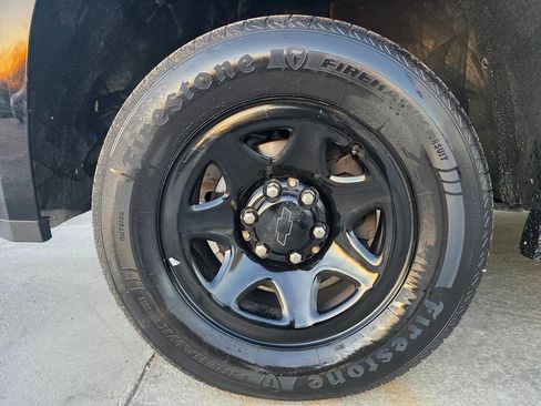 Used 2017 Chevrolet Tahoe 2WD w/ Remote Keyless Entry Package image 46