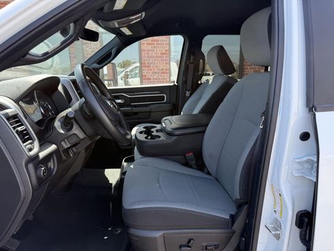 Used 2024 RAM 2500 Big Horn w/ Bed Utility Group image 15