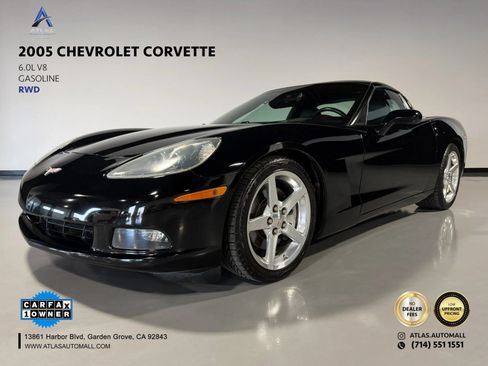 Used 2005 Chevrolet Corvette Coupe w/ Preferred Equipment Group RWD image 1