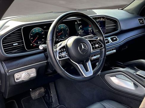 Used 2022 Mercedes-Benz GLE 350 4MATIC w/ Premium Package image 14