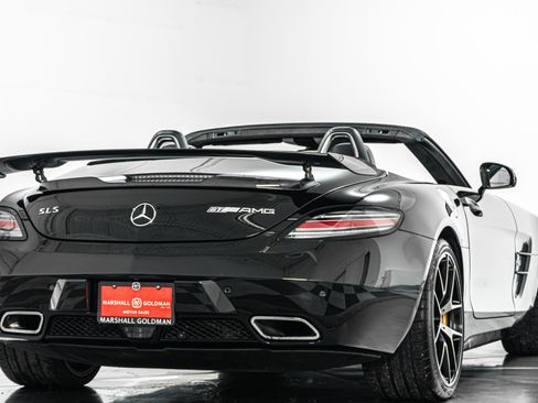 Used 2015 Mercedes-Benz SLS AMG GT Final Edition image 9