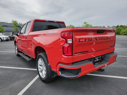 Used 2021 Chevrolet Silverado 1500 Custom w/ LPO, Dark Essentials Package AWD/4WD image 16