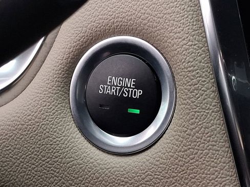 Used 2023 Chevrolet Traverse LS w/ Safety Package image 20