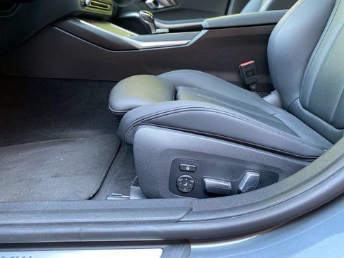 Used 2019 BMW 330i xDrive Sedan w/ Convenience Package AWD/4WD image 33