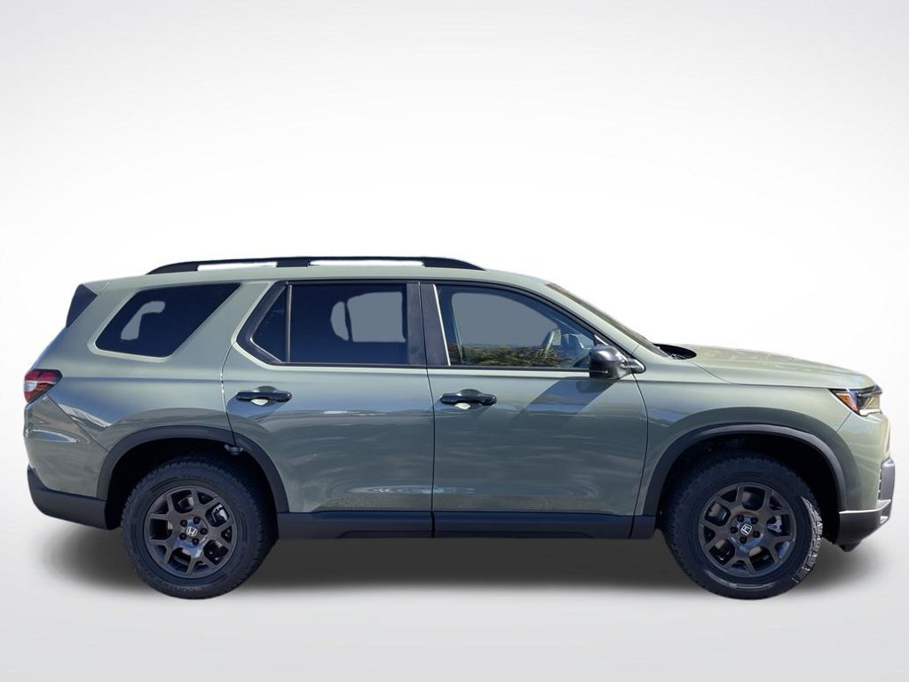 New 2026 Honda Pilot TrailSport image 7