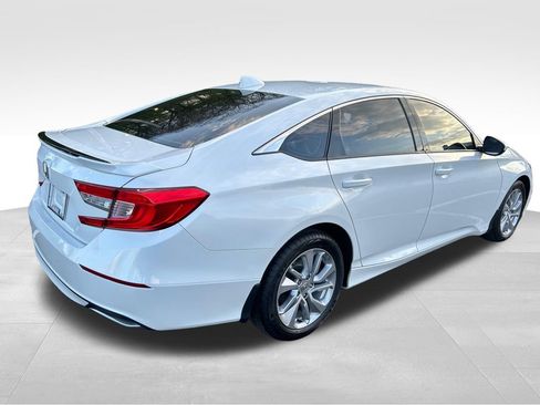 Used 2018 Honda Accord LX image 5