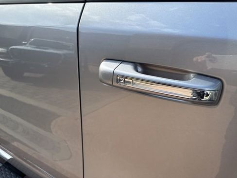 Used 2019 RAM 1500 Laramie w/ Trailer Tow Group image 19