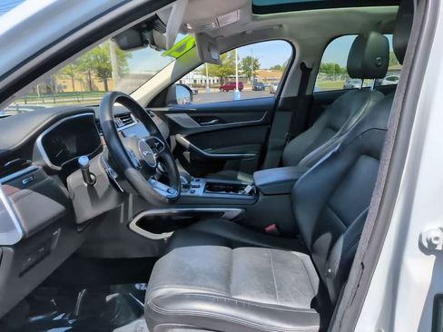 Used 2021 Jaguar F-PACE S AWD/4WD image 21