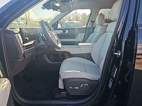 New 2026 Hyundai Santa Fe Calligraphy image 9