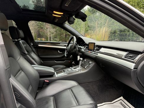 Used 2009 Audi S8 AWD/4WD image 17