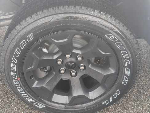 New 2026 RAM 1500 Big Horn AWD/4WD image 15