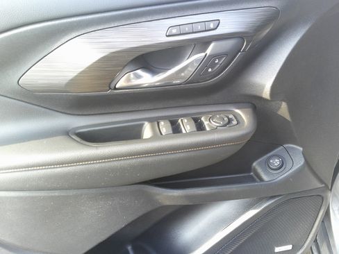 Used 2021 GMC Terrain SLT w/ Infotainment Package II image 17