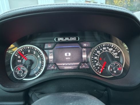 Used 2021 RAM 1500 Laramie image 16