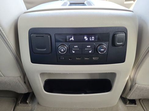 Used 2020 GMC Yukon Denali w/ Open Road Package AWD/4WD image 32