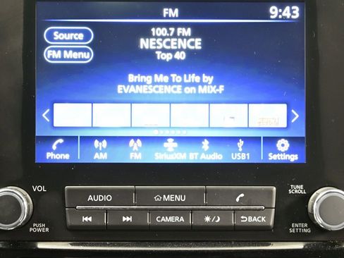 Used 2022 Nissan Frontier SV image 8