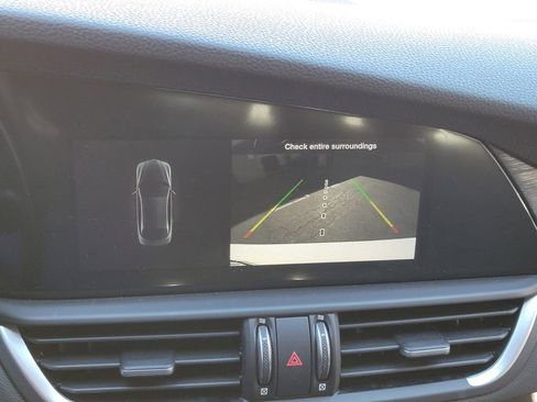 Used 2024 Alfa Romeo Giulia Sprint RWD image 10