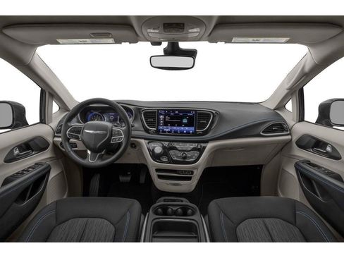 Used 2021 Chrysler Pacifica Touring-L w/ Uconnect Theater Family Group AWD/4WD image 69