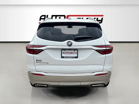 Used 2021 Buick Enclave Essence FWD image 6