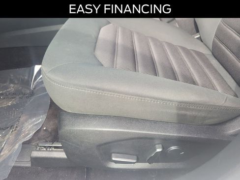 Certified 2017 Ford Fusion SE w/ Fusion SE Technology Package image 14