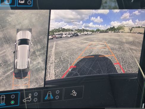 New 2026 GMC Yukon Elevation RWD image 21