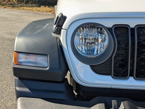 New 2026 Jeep Wrangler Sport image 9