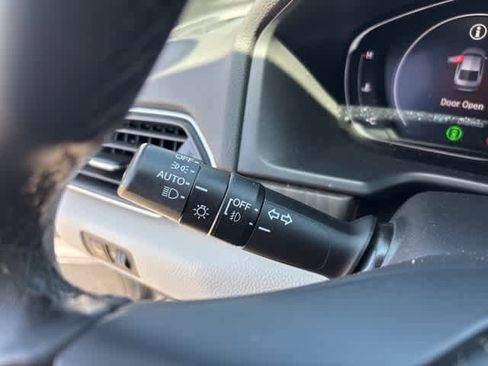 Used 2022 Honda Accord EX-L image 15
