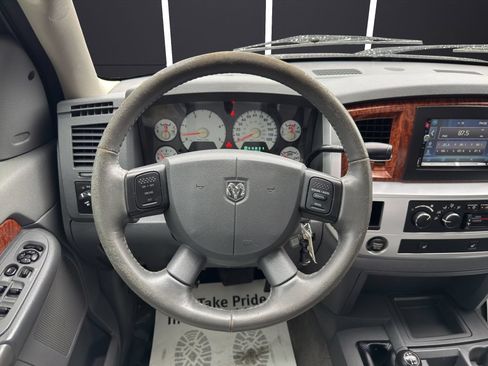 Used 2006 Dodge Ram 2500 Truck Laramie w/ Trailer Tow Group AWD/4WD image 12