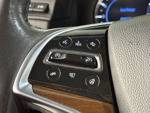 Used 2020 Cadillac Escalade Luxury w/ Escalade Sport Edition image 23