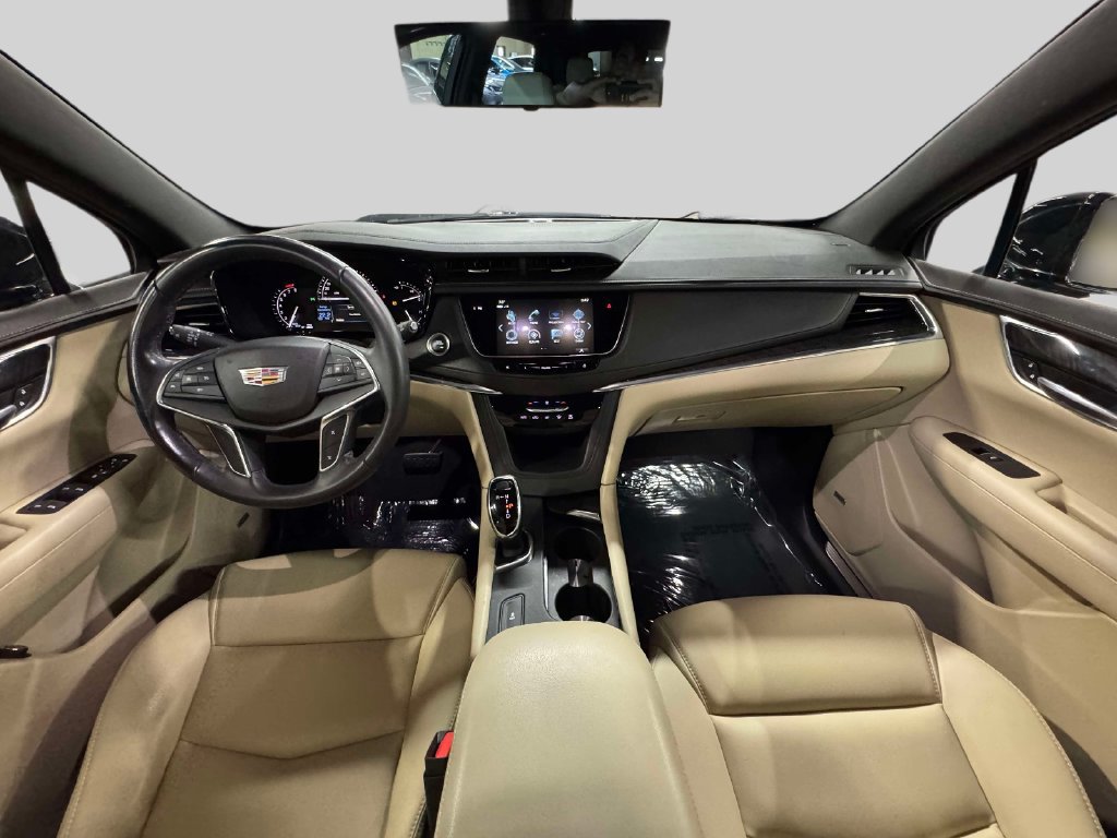 Used 2018 Cadillac XT5 FWD image 13