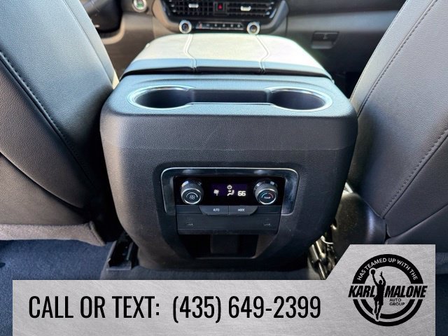 Used 2025 Chevrolet Suburban LT AWD/4WD image 28