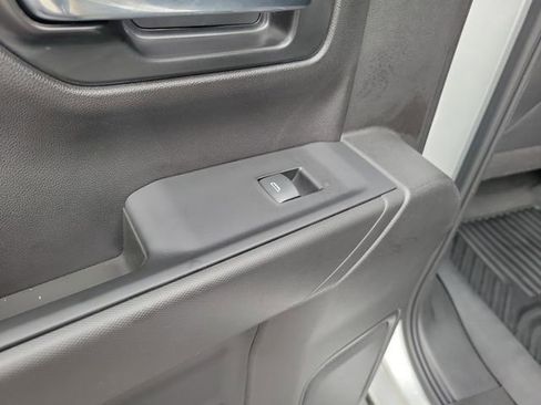 Used 2021 Chevrolet Silverado 1500 Custom image 10