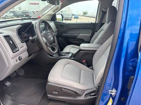 Used 2018 GMC Canyon 2WD Crew Cab w/ Convenience Package image 17