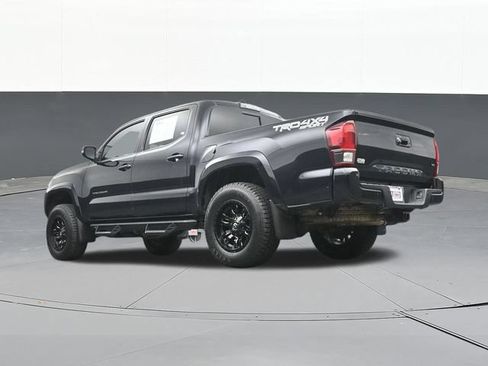 Used 2019 Toyota Tacoma TRD Sport w/ Technology Package AWD/4WD image 43
