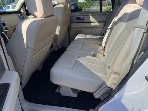 Used 2017 Ford Expedition Limited w/ Equipment Group 301A AWD/4WD image 13