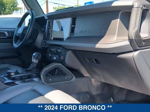 Used 2024 Ford Bronco Big Bend AWD/4WD image 22