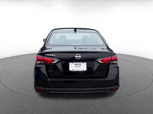 Used 2025 Nissan Versa SV FWD image 12