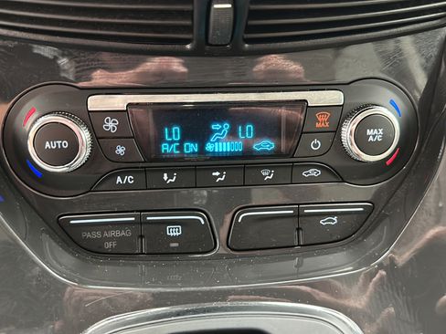 Used 2014 Ford Escape Titanium FWD image 16