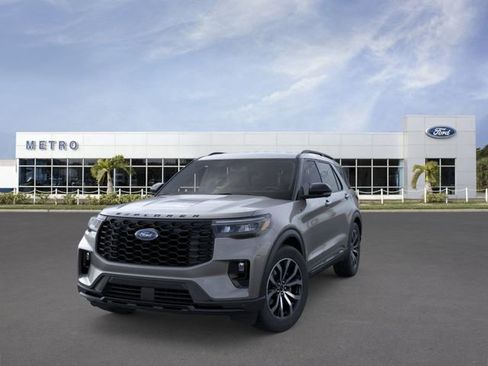 New 2026 Ford Explorer ST-Line w/ Premium Package RWD image 2