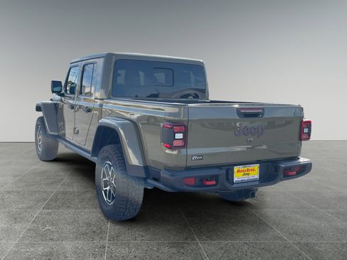 New 2026 Jeep Gladiator Rubicon AWD/4WD image 3