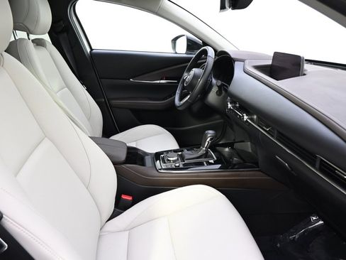 Certified 2025 MAZDA CX-30 2.5 Turbo w/ Premium Package image 16