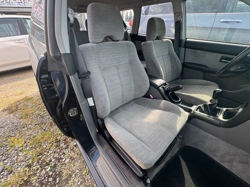 Used 2001 Subaru Legacy L image 23