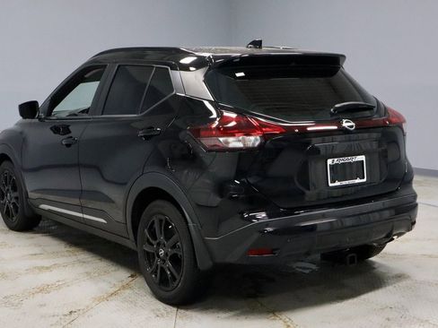 Certified 2023 Nissan Kicks SR image 8