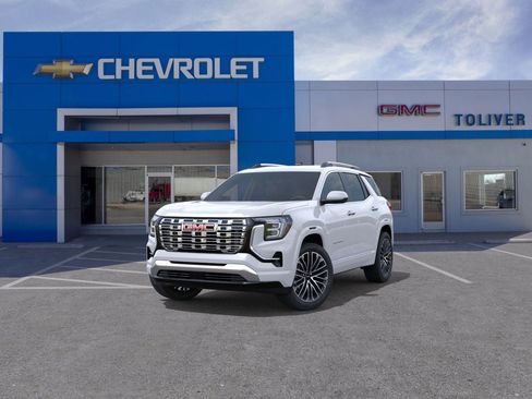New 2026 GMC Terrain Denali w/ LPO, Floor Liner Package image 42
