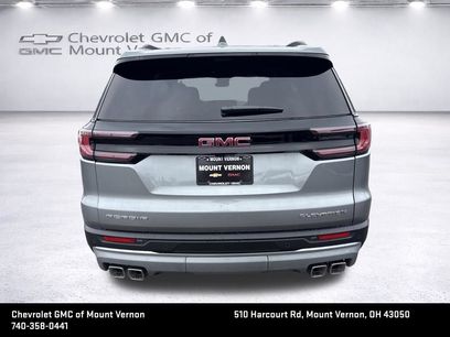New 2026 GMC Acadia Elevation w/ Elevation Premium Package