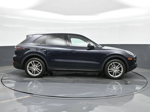 Certified 2019 Porsche Cayenne AWD/4WD image 10