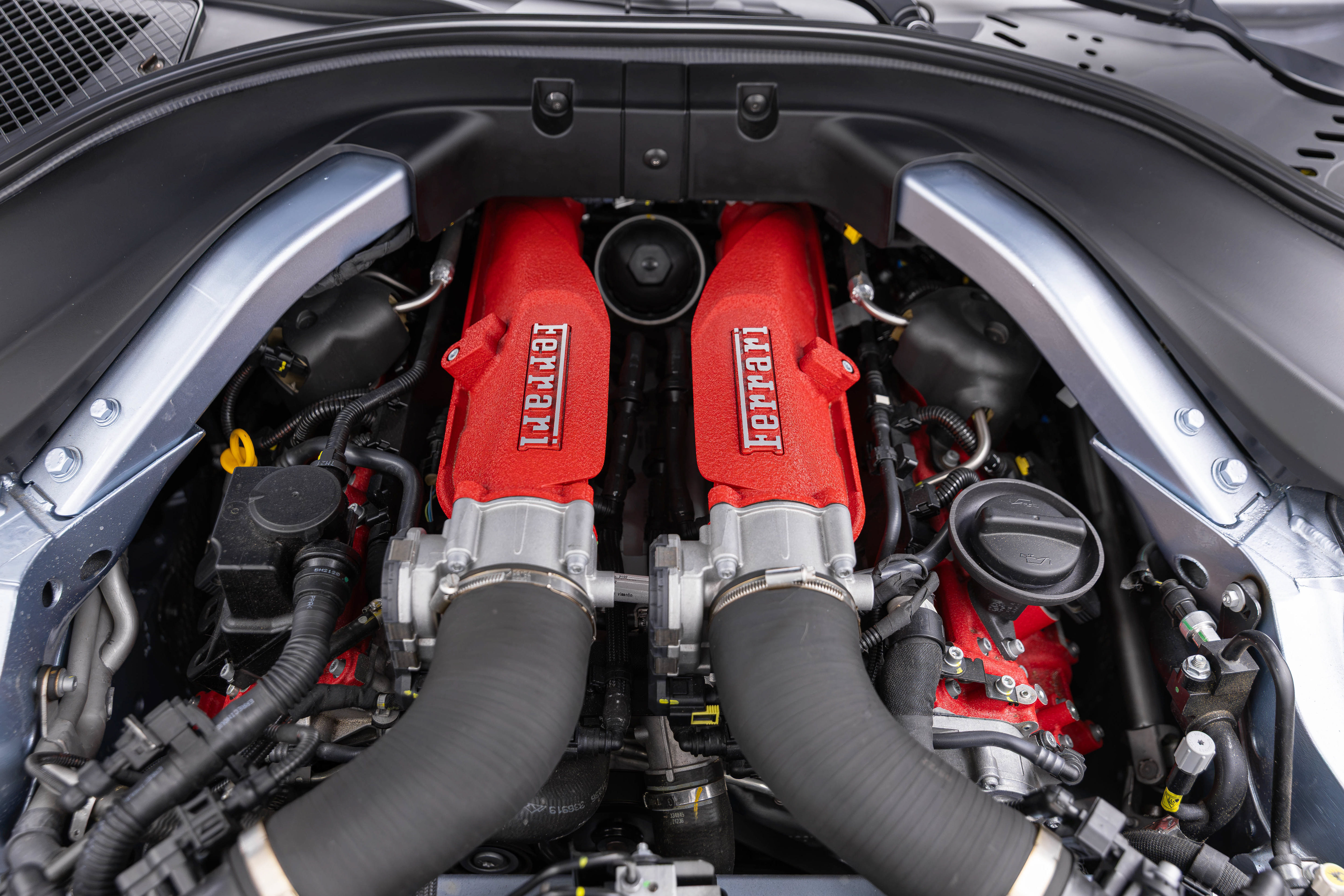 Certified 2022 Ferrari Roma RWD image 47