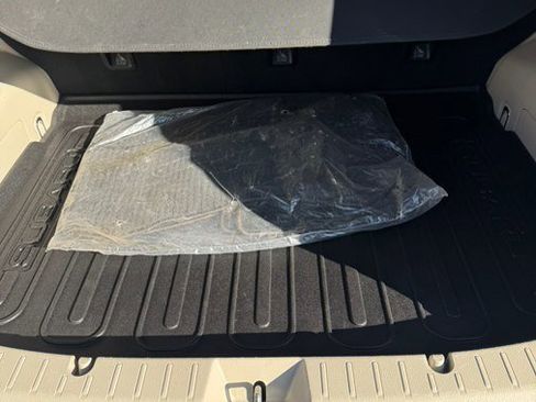 Used 2014 Subaru Crosstrek 2.0i Premium image 9