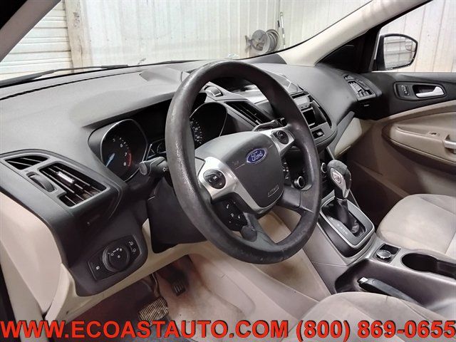 Used 2013 Ford Escape SE FWD image 12