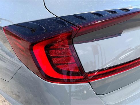 Used 2021 Hyundai Sonata Limited image 29