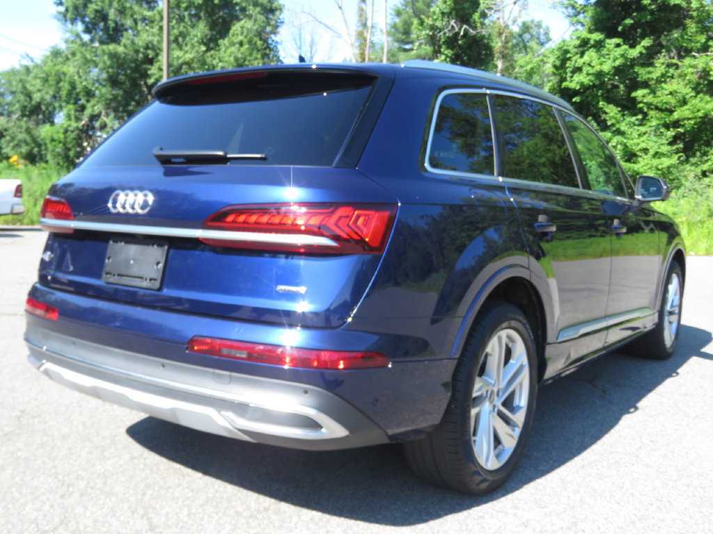 Used 2023 Audi Q7 2.0T Premium w/ Convenience Package AWD/4WD image 5